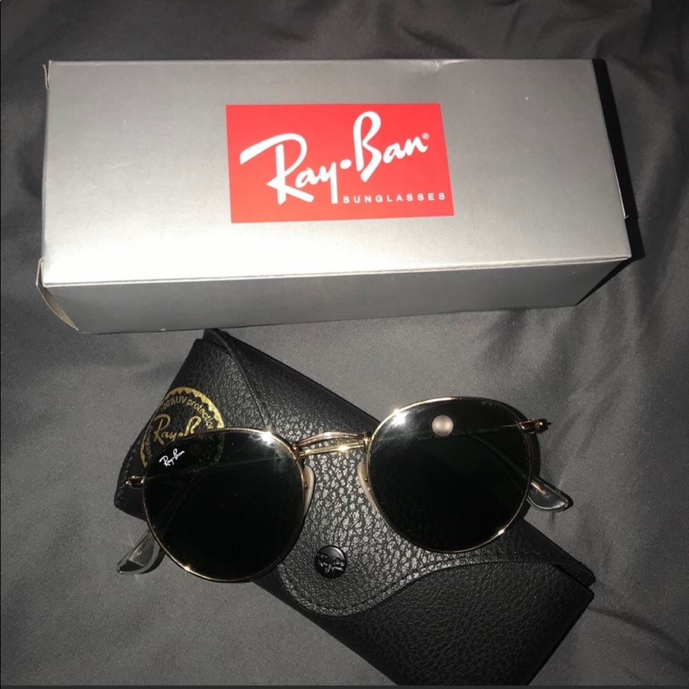Gold Round RayBan Sunglasses